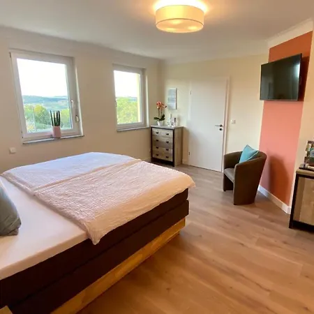 Roosartige Ferien - Im Hanswieschen - Bacharach *